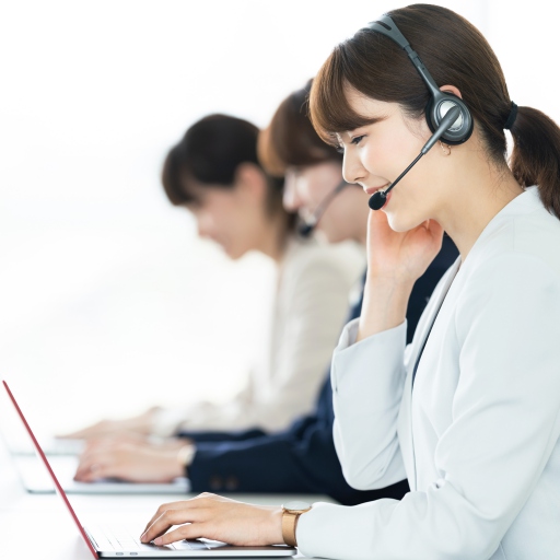 Customer Services at Airport – Telephone Skills and Social Media Responding
